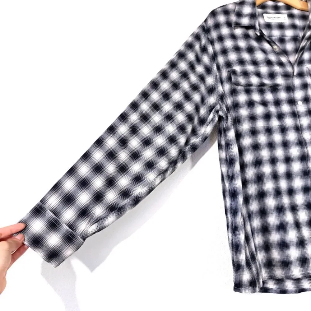 ABERCROMBIE & Fitch Boyfriend Fit Oversized Button Down Shirt in Black Plaid XL